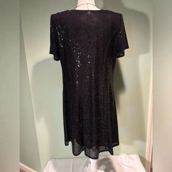 Black sequined swing shift dress size 14 - Picture 3 of 6